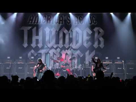 Thunderstruck: America's AC/DC Tribute - Thunderstruck (Live from Oshkosh Arena)