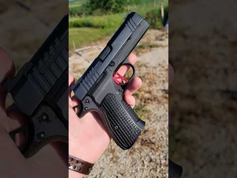 Dan Wesson Specialist 1911 First Shots: Full of Surprises