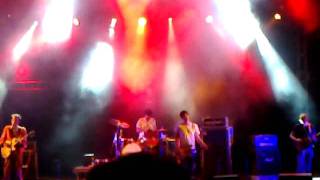 Deerhunter - Memory Boy (Live @ Festival Paredes de Coura 2011)