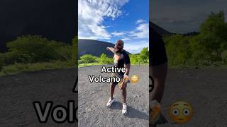 Would you try this? 😳 📍Cerro Negro, Nicargau 🇳🇮 #travel #nicaragua #cerronegro