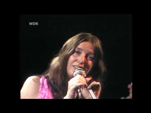 Steeleye Span - 'Cam Ye O'er Frae France' Live in 1975!