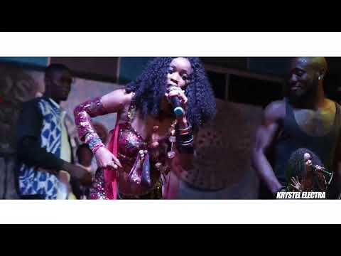 Krystel elektra _ live à carrossel-yaoundé