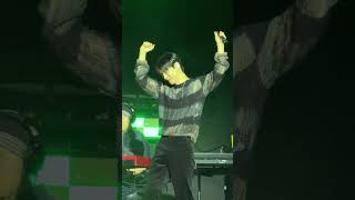 Download lagu Chen Arcadia Manila - Brighter Than mp3 Download lagu Chen Arcadia Manila - Brighter Than mp3