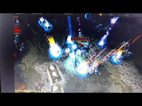 Tyrande destroys undead thru searing stars