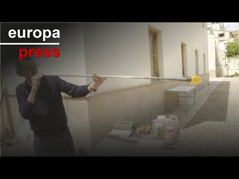 Artesanos del vidrio de L'Olleria buscan mantener "vivo" su oficio en las nuevas generaciones