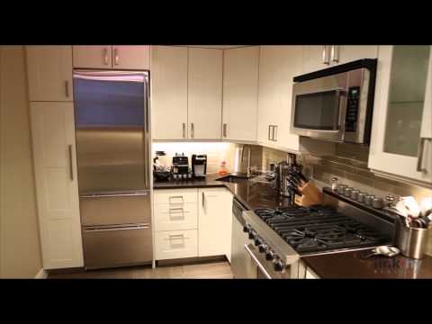 Midtown Multi-Level Luxury Apartment