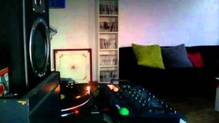 East meets West Theme - Dub-Ology presents East meets West MEGADUB lp
