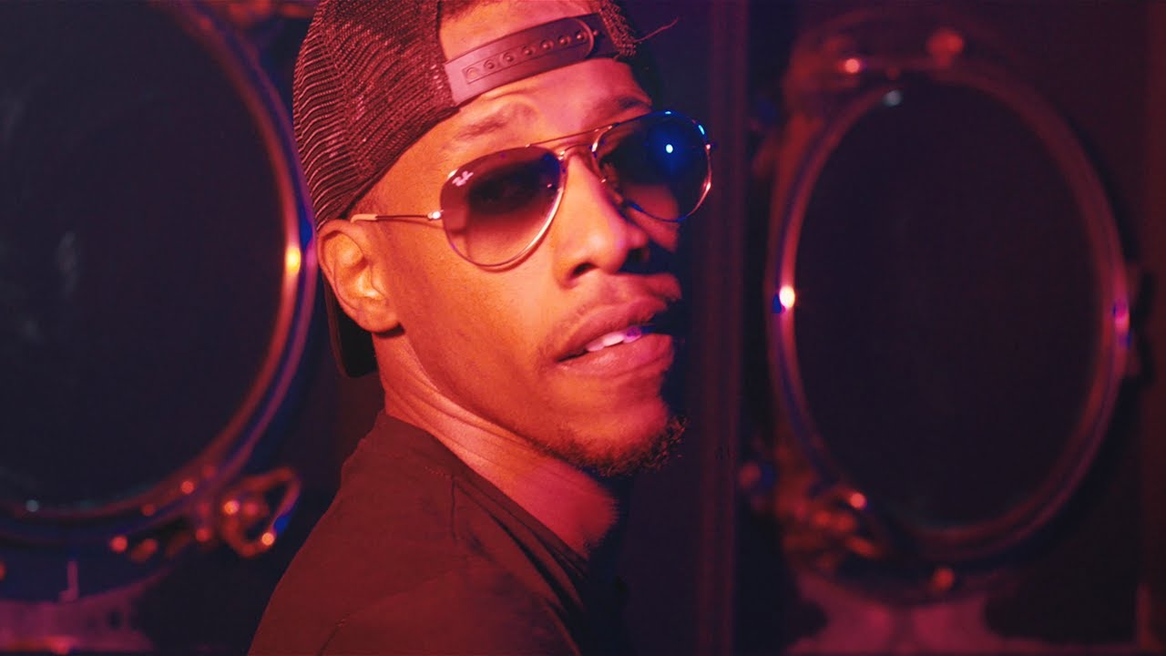 песня j. J balvin. джа. J balvin фото. Inna j balvin cola song.