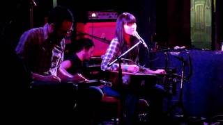 trespassers william - lie in the sound