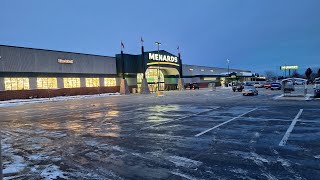 MENARDS,  SHEBOYGAN,WI. LETS CHECK OUT THE 2025 STORE TRAINS!