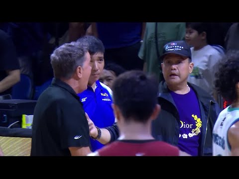 Tim Cone FRUSTRATED AFTER Converge's Gomez de Liaño's layup in 4Q | PBA Season 50 Philippine Cup