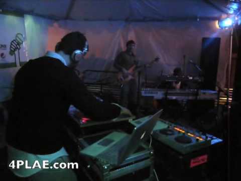 4PLAE.com & Half-LIFE INVADE SXSW 09'