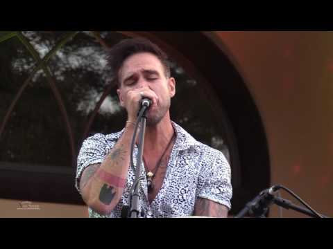 TOBY RAND AT GRAND OAK LIVE