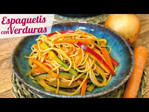 ESPAGUETIS CON VERDURAS SALTEADAS 🥕🧅 Receta fácil y rápida