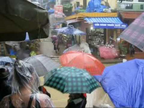 Monsoon rains rip through the Sa Pa market and streets