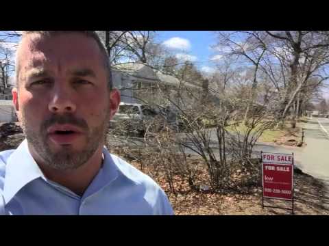 Deric Lipski sells 375 East Ashland street Brockton,Ma