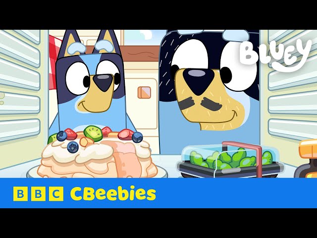 Bluey and Bandit's Pavlova Cafe 🍰 | Playing Pretend with Bluey | CBeebies