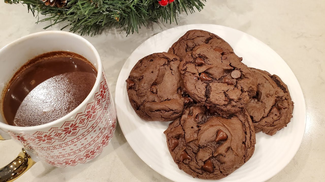 Triple Chocolate Fudge Cake Mix Cookies