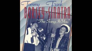Songtext von Frank Sinatra - Your Lonely And I'm Lonely ... Text Musik-video-Miniaturansicht