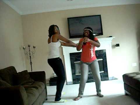 Dancing to Smack Dhat by Dj Sliink!