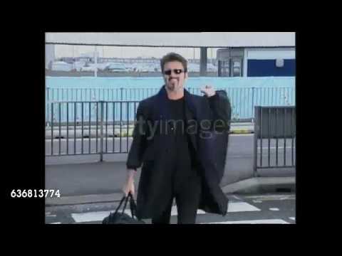 George Michael in Heathrow Airport, London. 20.11.1998