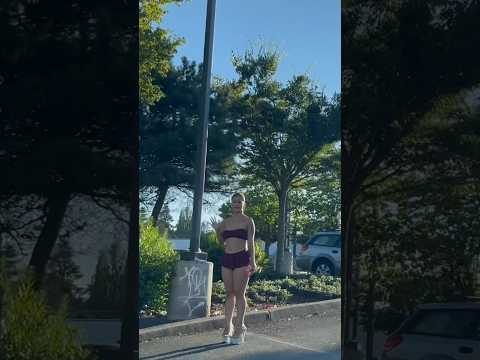 Touring Seattle Hoods - Aurora Ave In 4K