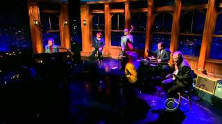 Hugh Laurie - Unchain My Heart - Craig Ferguson 2012