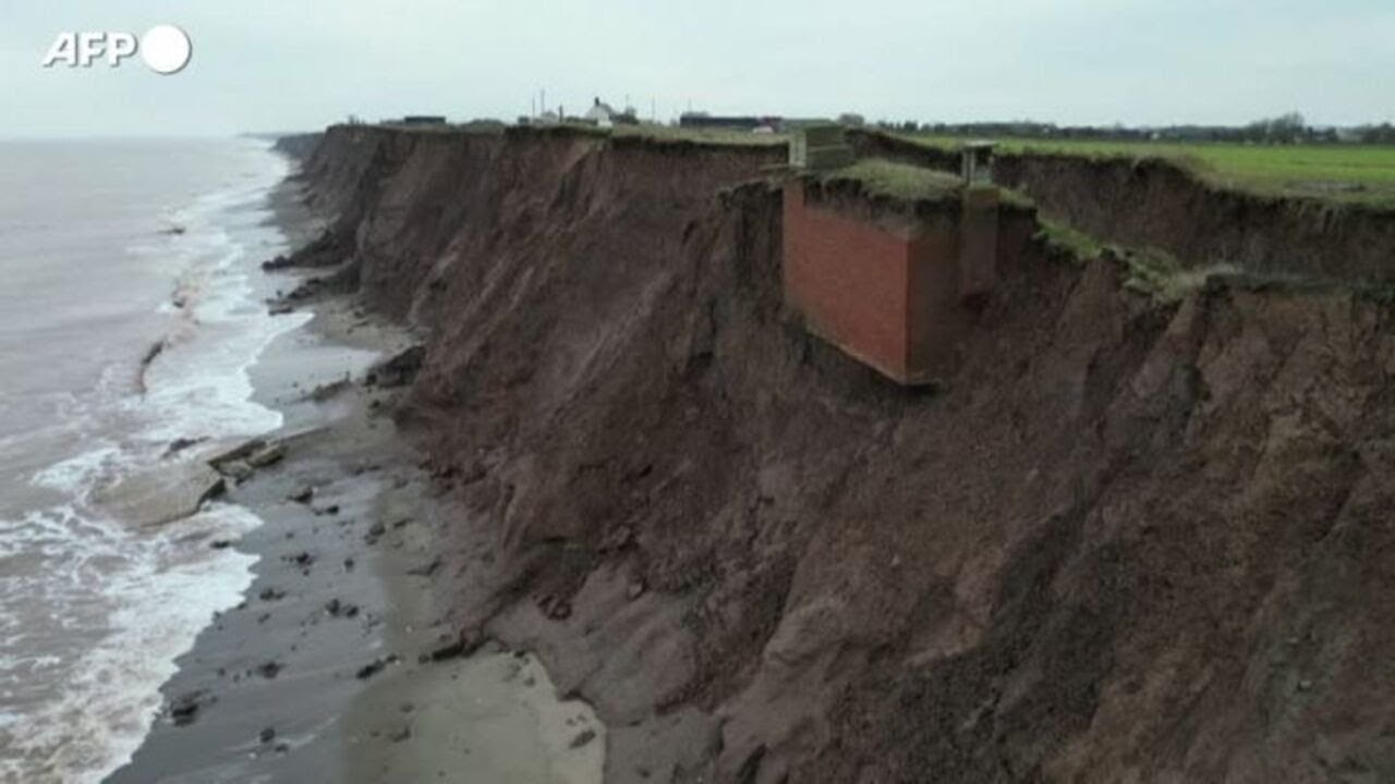 Inghilterra, bunker nucleare a rischio crollo per l'erosione costiera