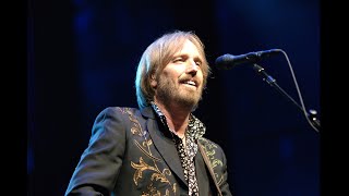 Tom Petty &amp; The Heartbreakers - Accused Of Love (with lyrics)