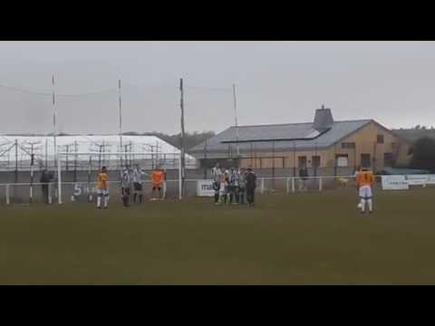 Peacehaven & Telscombe 4-3 East Thurrock United.  Ryman Isthmian League Premier.  Sun8Mar2015