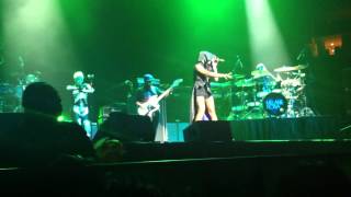 Melanie Fiona- Bones