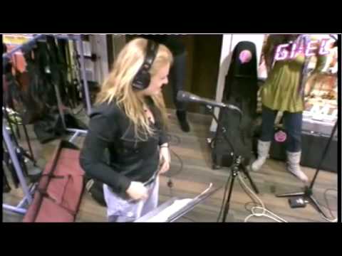 Miss Montreal covert Dio & The Madd's Baby Live @ Giel Beelen