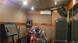 20221107 本日は音作りしに行ってきたので、一人で適当にギター弾いてみた