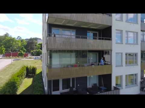 Lumon floor-to-roof balcony glazing