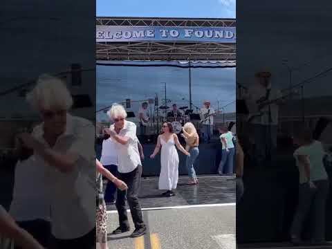 Promotional video thumbnail 3 for The Jokers Classic Rock Dance Band