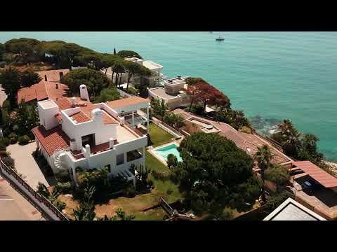 Villa Mediterránea de Lujo con Vistas Panorámicas al Mar – Arenys de Mar (Barcelona)