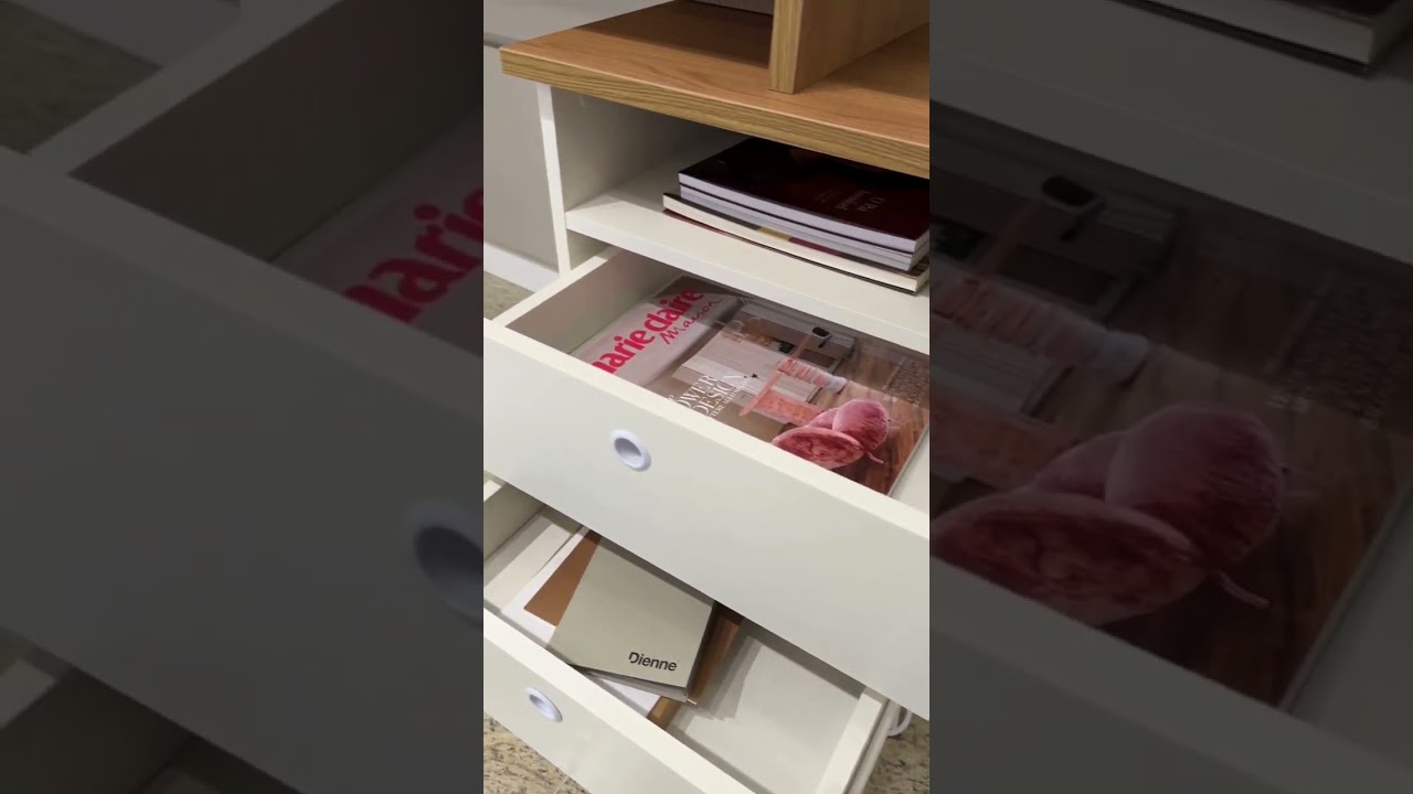 Thumbnail do vídeo - Escrivaninha Plus - Olmo/Grafito