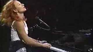 Tori Amos &quot;Cornflake Girl&quot; (1994)