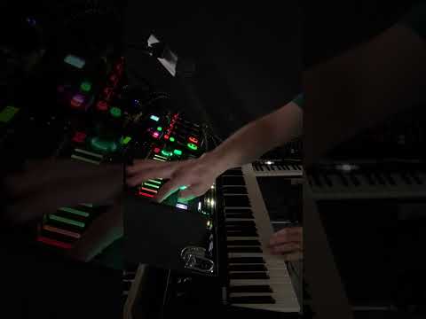 Short: Layering Clip