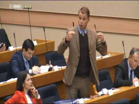 Draško Stanivuković: Ova vlast već 20. godina uništava ekonomiju ove zemlje (NSRS, 16.12.2019.)