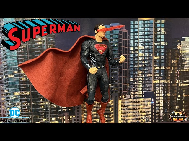 Vídeo relacionado con McFarlane - DC Multiverse Superman (Heat Vision) (Batman V Superman: Dawn of Justice) 7in Action Figure