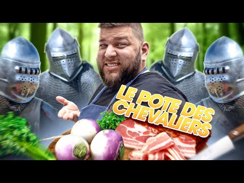 On cuisine un plat au lard typique du Moyen Âge