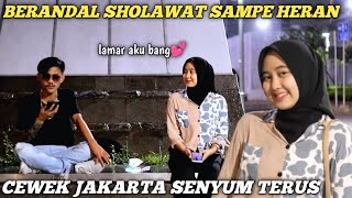 Download lagu PRANK BERANDAL SHOLAWAT!! CEWEK CANTIK AJAK KAWIN LARI 💕 mp3 Download lagu PRANK BERANDAL SHOLAWAT!! CEWEK CANTIK AJAK KAWIN LARI 💕 mp3