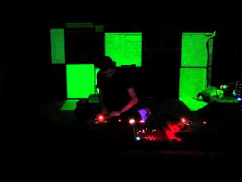 MIKHAIL BREEN @  TECHNOVOICE at Gagarin (Salame 46, Tel Aviv, 05.04.13) - part2