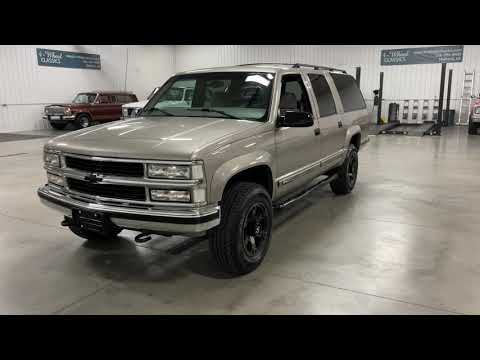 1999 Chevrolet Suburban (CC-1462503) for sale in Holland , Michigan