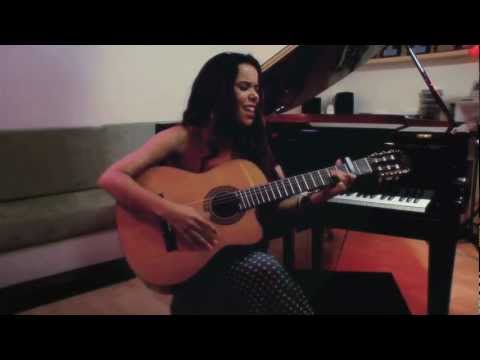 download lagu mp3 mp4 Alguien Como Tu Beatriz Luengo, download lagu Alguien Como Tu Beatriz Luengo gratis, unduh video klip Alguien Como Tu Beatriz Luengo