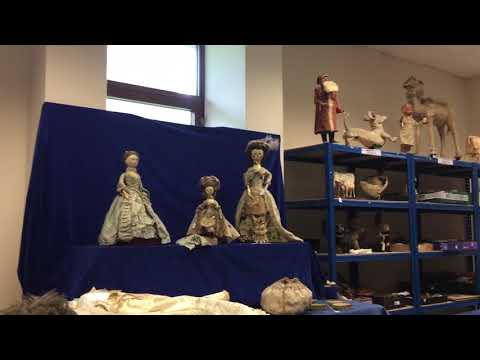 Thomas Plant selling Rare mid 18th century doll at Special Auction Services