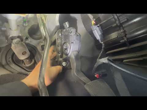 Dodge Ram 1500 Gas Pedal Sensor (Codes P2127 / P2122 / P2138) Easy Fix