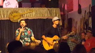 Bushwalla &amp; Jason Mraz at Java Joe&#39;s 8/7/2015