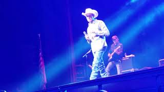 Only Thing Missin Here is You- Neal McCoy LIVE